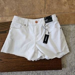 Express size 0 color white.